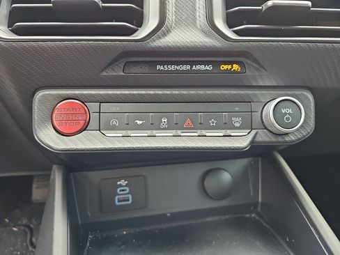 Used 2025 Ford Mustang GT RWD image 25