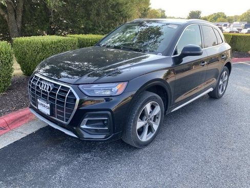 Used 2023 Audi Q5 2.0T Premium w/ Convenience Package AWD/4WD image 11