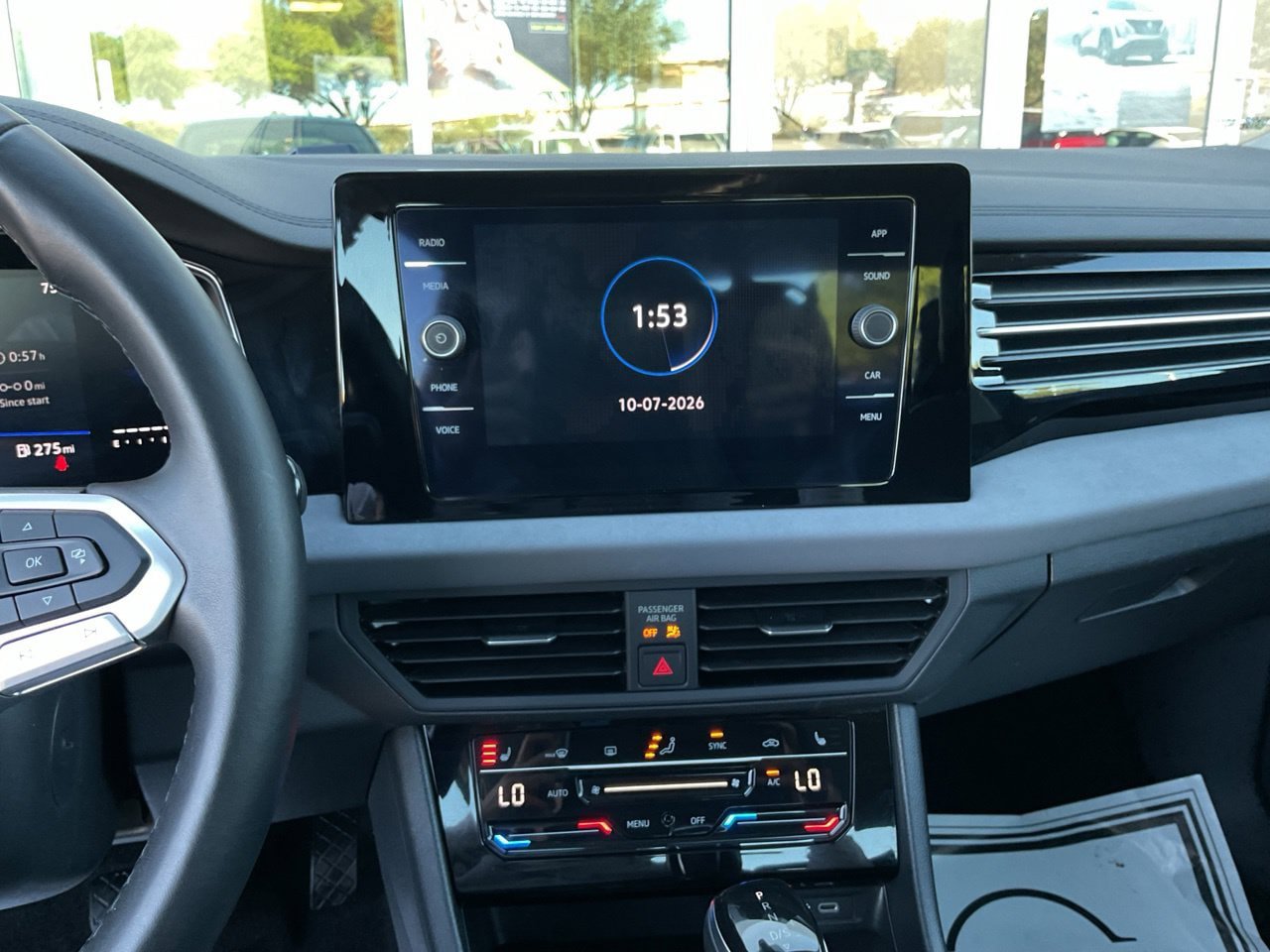 Used 2025 Volkswagen Jetta SE FWD image 28