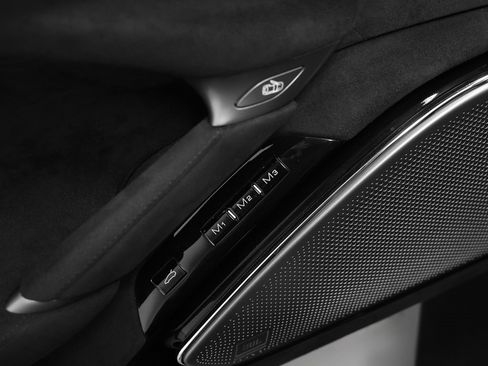 Certified 2024 Ferrari Roma image 43