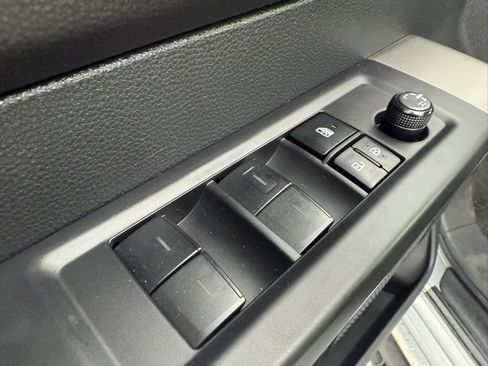 Used 2022 Toyota Tundra SR5 image 12