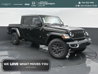 New 2025 Jeep Gladiator Sport