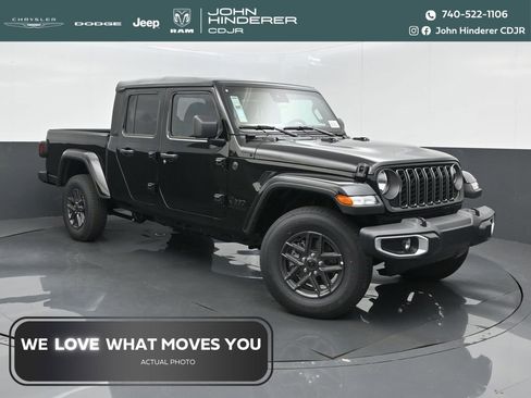 New 2025 Jeep Gladiator Sport image 1