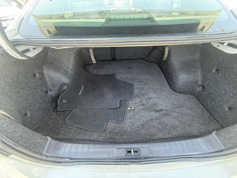 Used 2015 Nissan Altima 2.5 SV FWD image 23