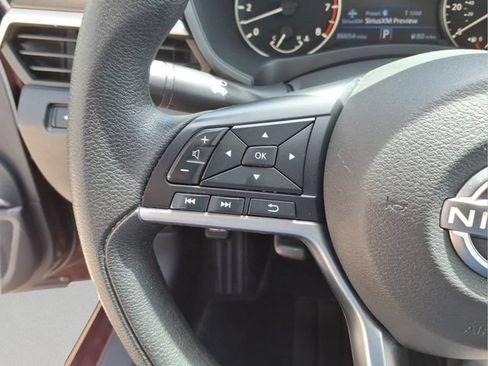 Used 2023 Nissan Altima 2.5 SV FWD image 16
