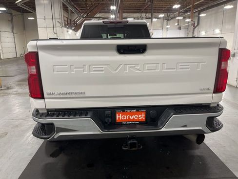Used 2021 Chevrolet Silverado 3500 LTZ w/ LTZ Convenience Package image 6