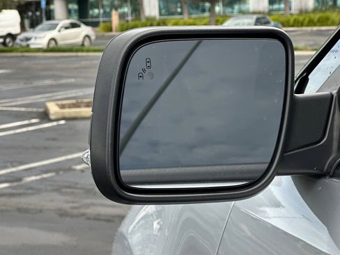 Used 2019 Ford Explorer Sport image 54