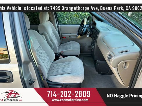 Used 2004 Chevrolet Venture LS w/ Easy Order Package image 19