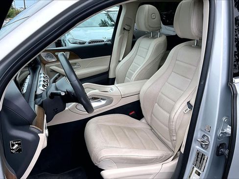 Used 2020 Mercedes-Benz GLE 350 4MATIC image 8