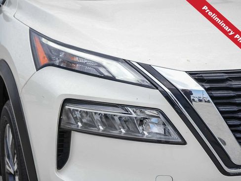 Used 2023 Nissan Rogue SV FWD image 4