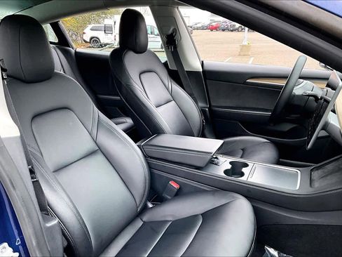 Used 2022 Tesla Model 3 Long Range image 8