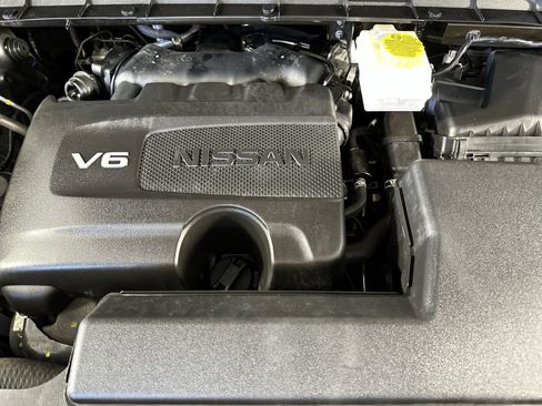 Used 2022 Nissan Pathfinder SL w/ Cargo Package image 32