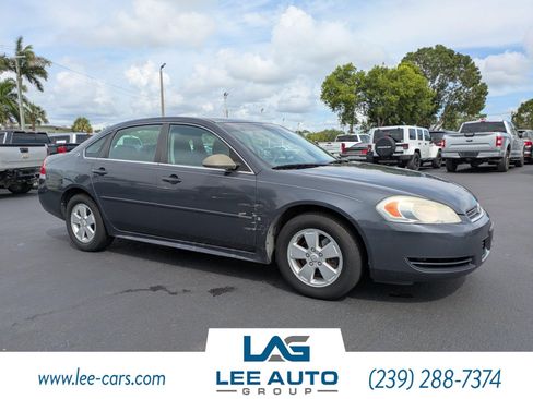 Used 2009 Chevrolet Impala LT FWD image 1