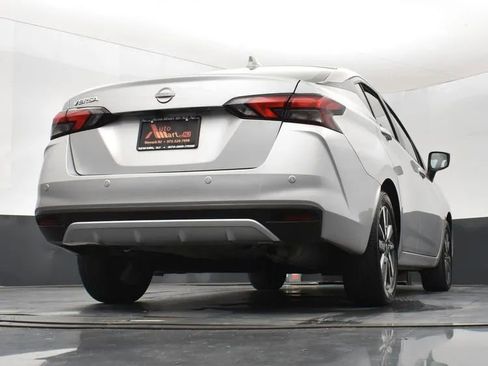 Used 2025 Nissan Versa SV image 13