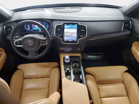Used 2025 Volvo XC90 T8 Ultra w/ Protection Package Premier image 25