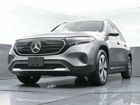 Used 2023 Mercedes-Benz EQB 250+ 250+ w/ Exclusive Package image 52