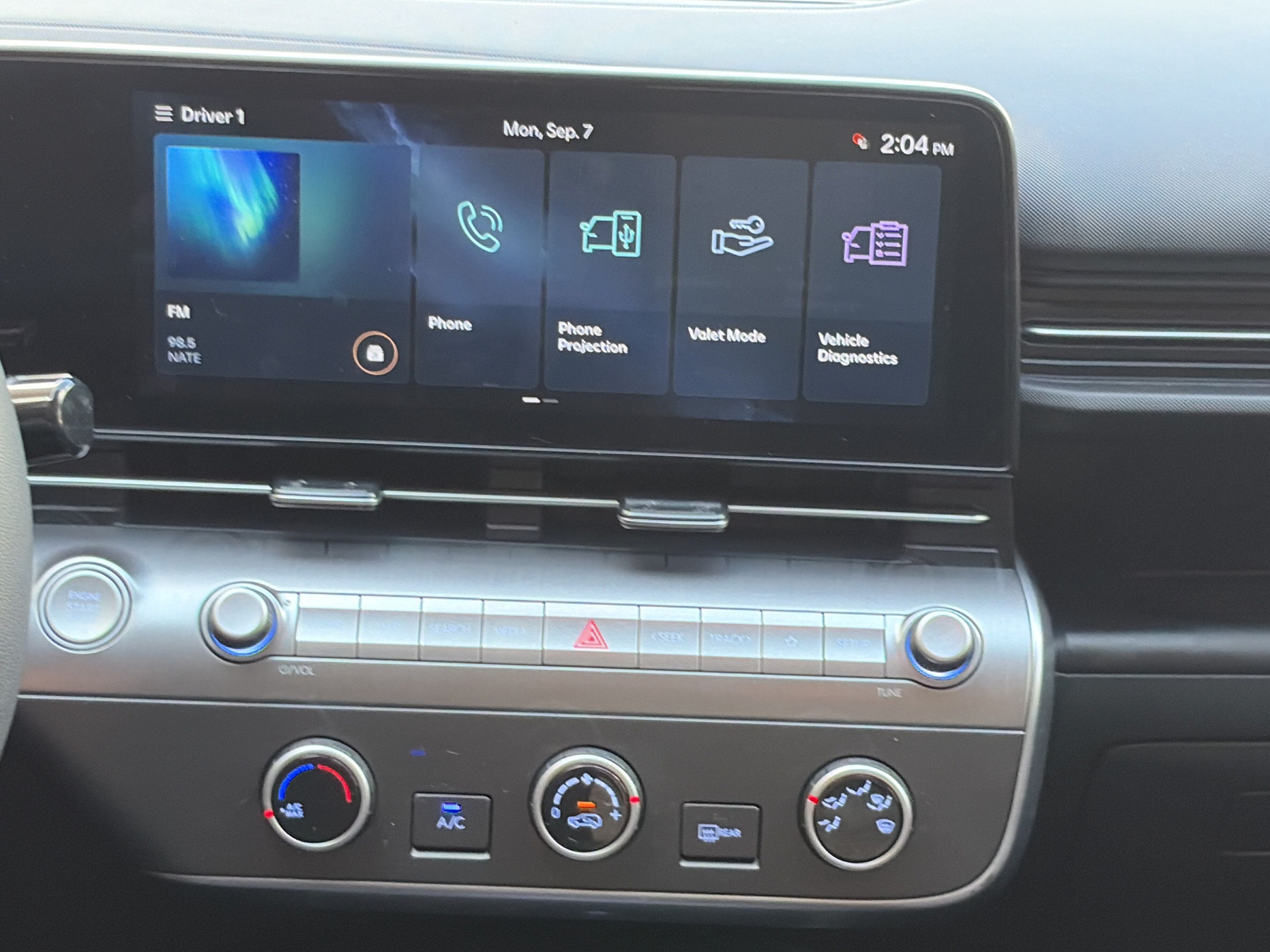 Certified 2024 Hyundai Kona SE FWD image 15