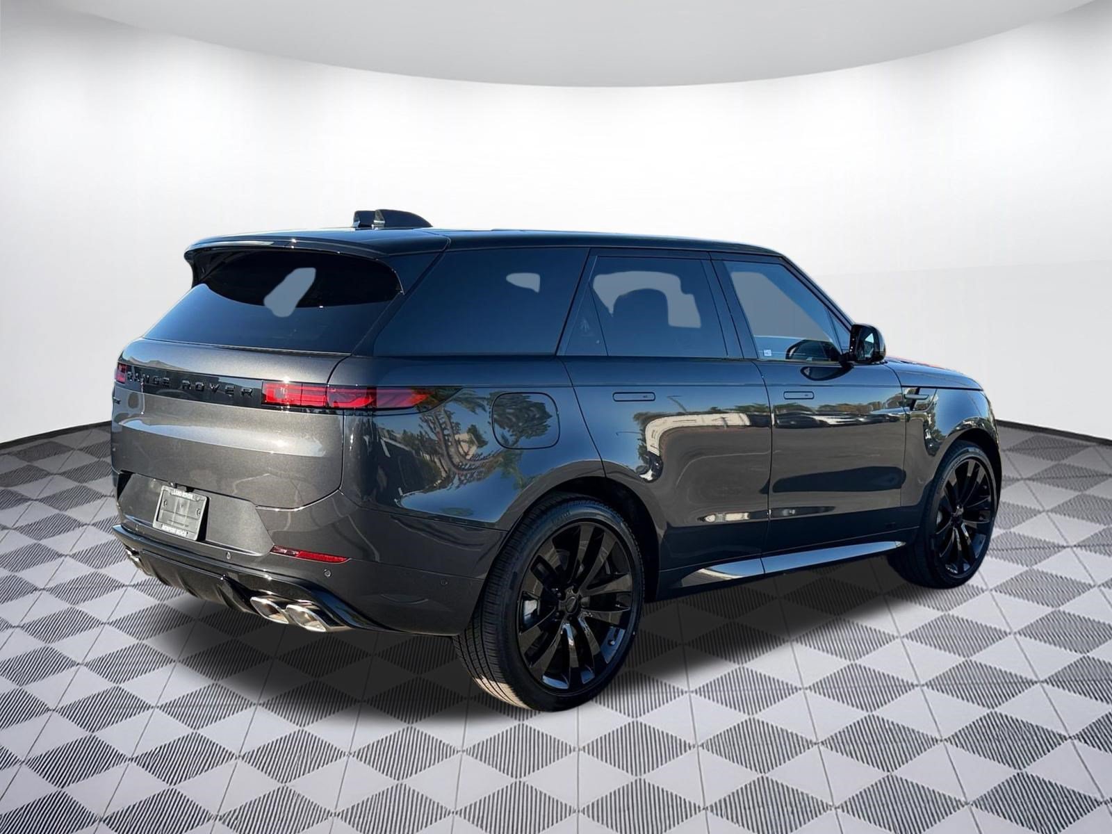 New 2026 Land Rover Range Rover Sport Dynamic SE AWD/4WD image 9