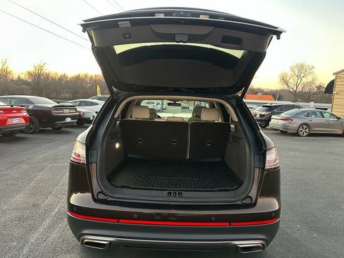 Used 2019 Lincoln Nautilus Reserve w/ Ultimate Package image 29
