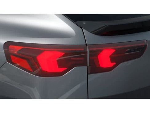 New 2026 BMW X2 xDrive28i w/ Convenience Package image 8