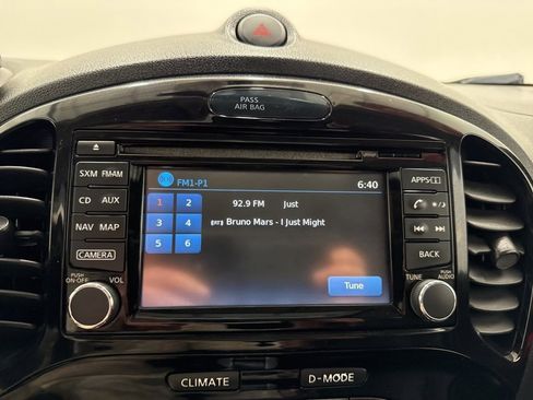 Used 2016 Nissan Juke SL image 29