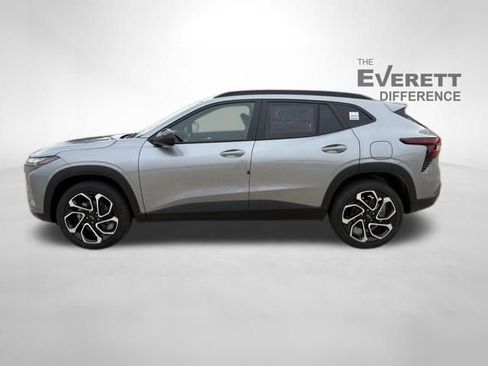 New 2026 Chevrolet Trax RS w/ Driver Confidence Package FWD image 4