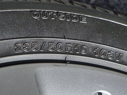 Used 2016 Toyota Sienna SE image 49