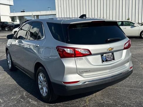 Used 2019 Chevrolet Equinox LT FWD image 8