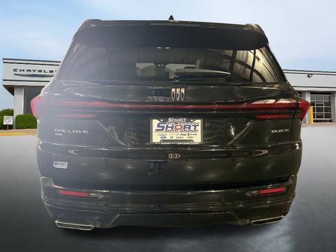 Used 2025 Buick Enclave Sport Touring w/ Power Package image 4