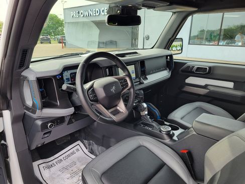 Used 2023 Ford Bronco Black Diamond AWD/4WD image 13