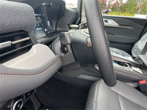 New 2026 Ford Explorer Active w/ Active Comfort Package image 27