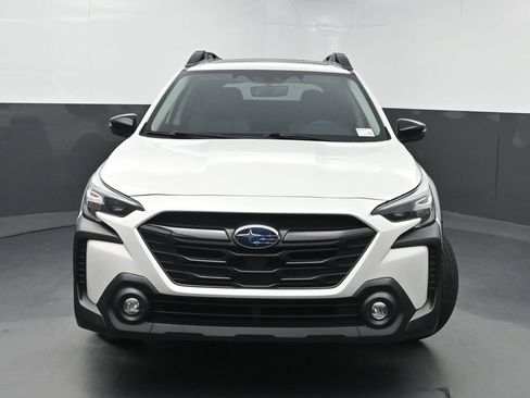 Used 2023 Subaru Outback Onyx Edition AWD/4WD image 38