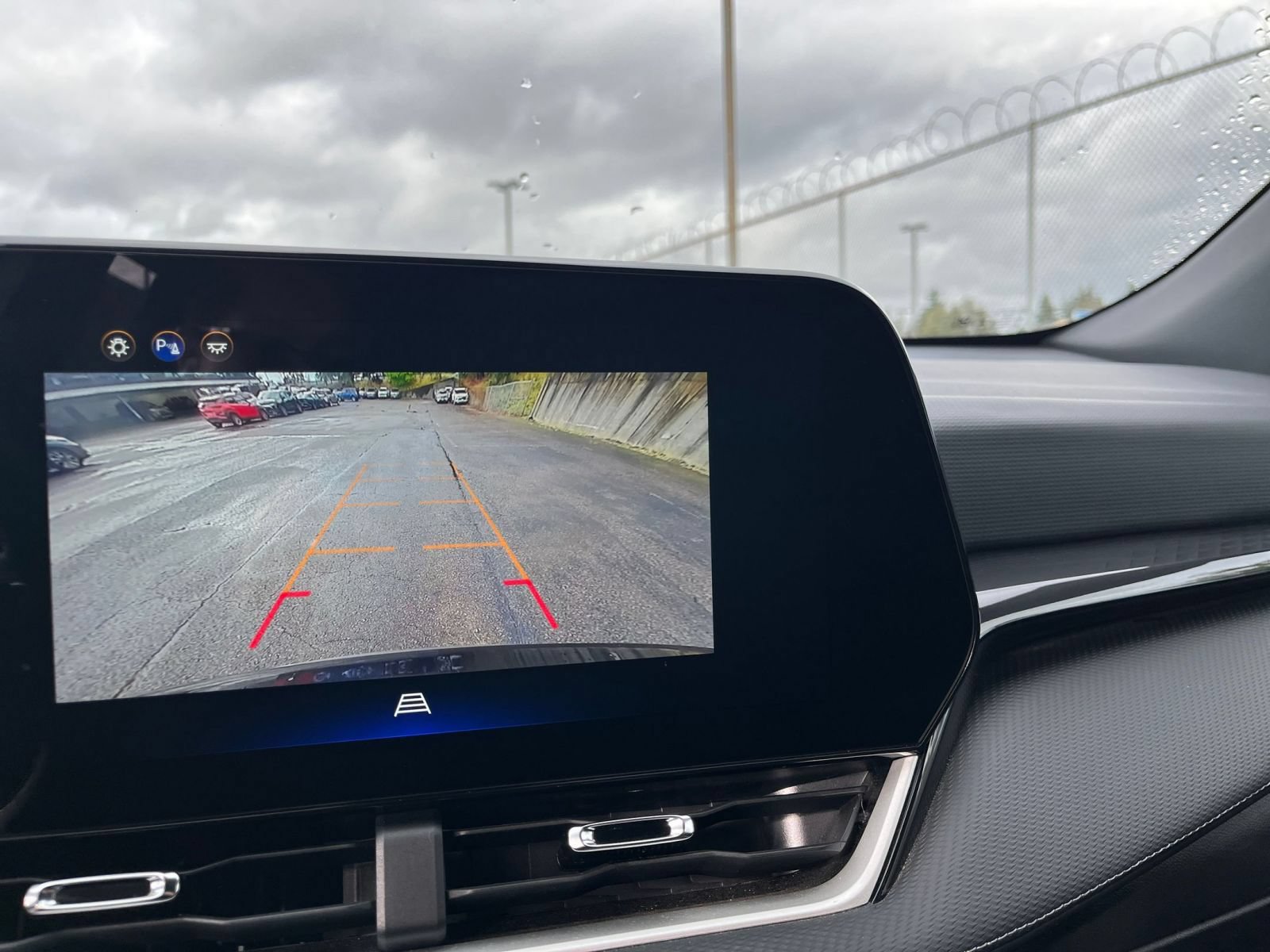 Used 2025 Chevrolet Equinox LT FWD image 25