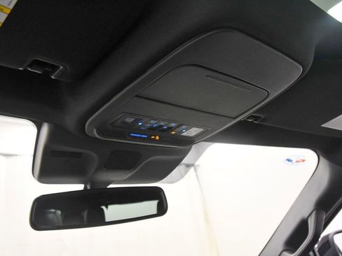 Used 2025 Ford Expedition Tremor AWD/4WD image 29