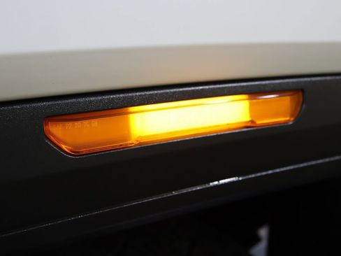 Used 2020 GMC Sierra 2500 AT4 w/ AT4 Premium Package image 28