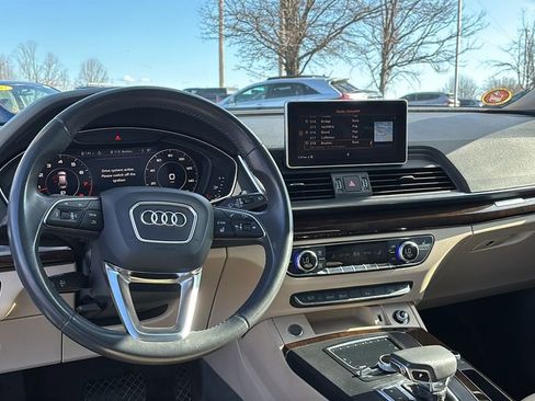 Used 2018 Audi Q5 2.0T Premium Plus w/ Premium Plus Package image 13