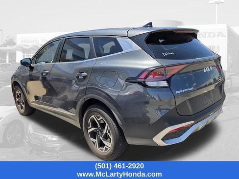 Used 2024 Kia Sportage LX AWD/4WD image 2