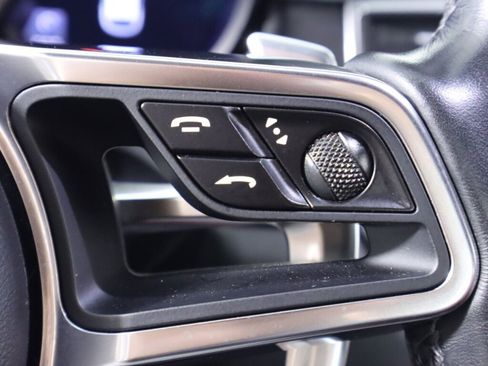 Used 2017 Porsche Macan S image 13