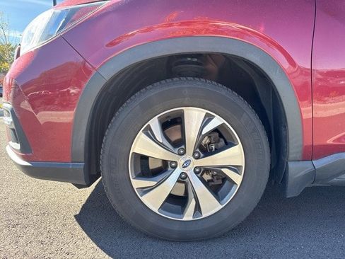 Used 2019 Subaru Ascent Premium image 9