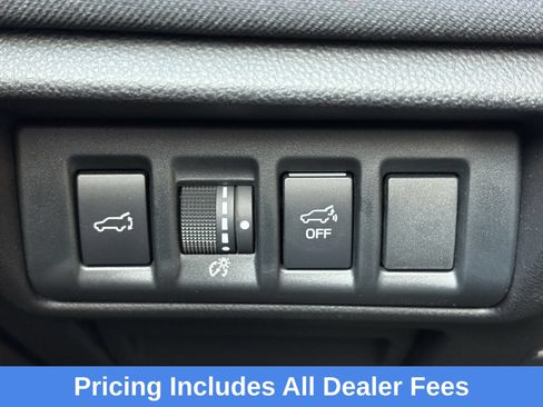 Certified 2025 Subaru Outback Premium AWD/4WD image 18