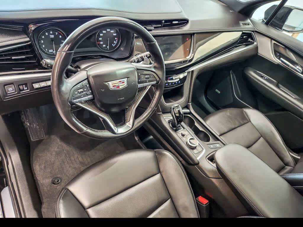 Used 2022 Cadillac XT6 Sport w/ Technology Package AWD/4WD image 9
