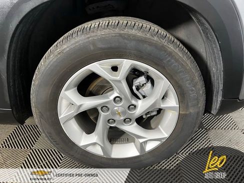 Used 2025 Chevrolet Trax LS w/ LS Convenience Package image 25