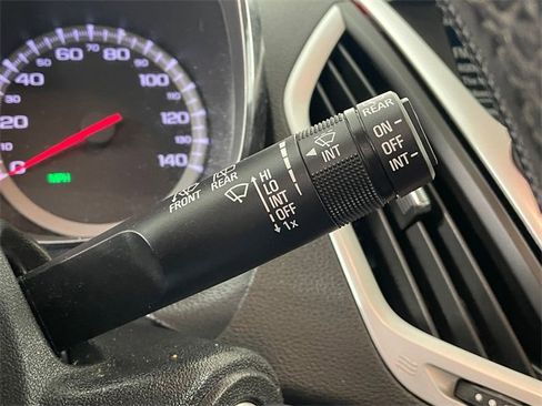 Used 2017 GMC Terrain SLT image 14