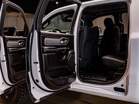 Used 2022 RAM 1500 Big Horn image 31