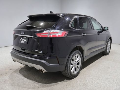 Used 2019 Ford Edge Titanium w/ Equipment Group 301A AWD/4WD image 2