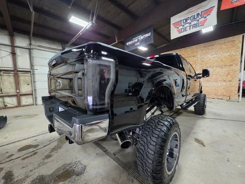 Used 2018 Ford F350 Lariat w/ Tow Technology Bundle image 7