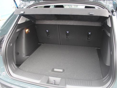 New 2026 Chevrolet Trax LT w/ Driver Confidence Package image 17