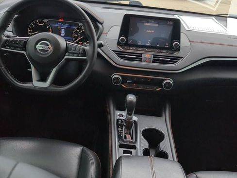 Used 2021 Nissan Altima 2.5 SR AWD/4WD image 15