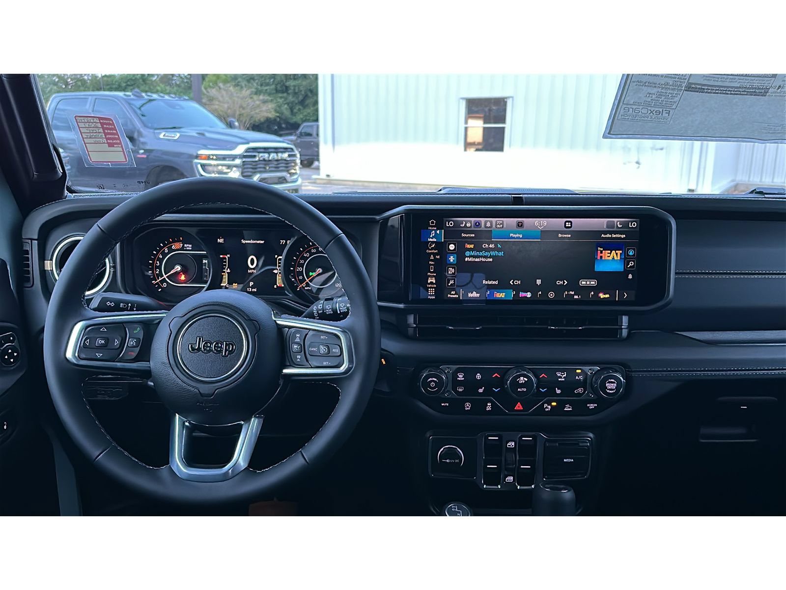 New 2027 Jeep Wrangler Unlimited Sahara AWD/4WD image 18