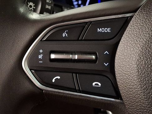 Used 2019 Hyundai Santa Fe Limited AWD/4WD image 18